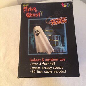 Tekky Toys 2004 Scary Flying Ghost - Halloween - Creepy Sounds Works 3 Ft Tall